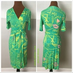 Lilly Pulitzer "Love Letters" green & pink wrap